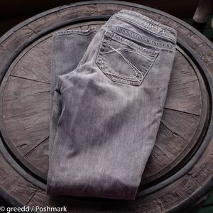 🚨Silver Gray Aiko Skinny Jeans